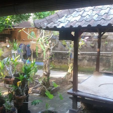 Mawar Homestay Canggu Exteriör bild